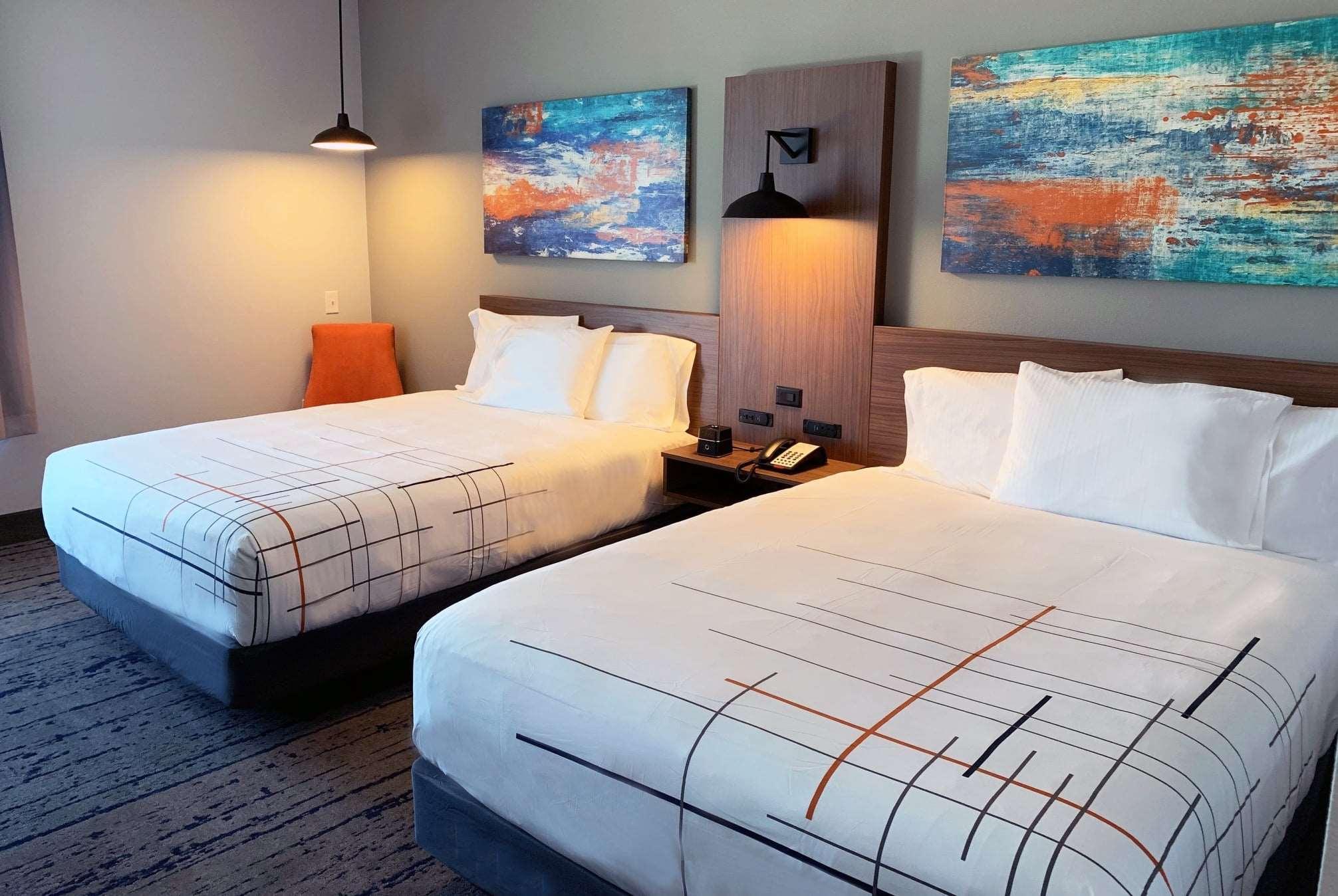 La Quinta Inn & Suites By Wyndham Dallas - Frisco Stadium Extérieur photo