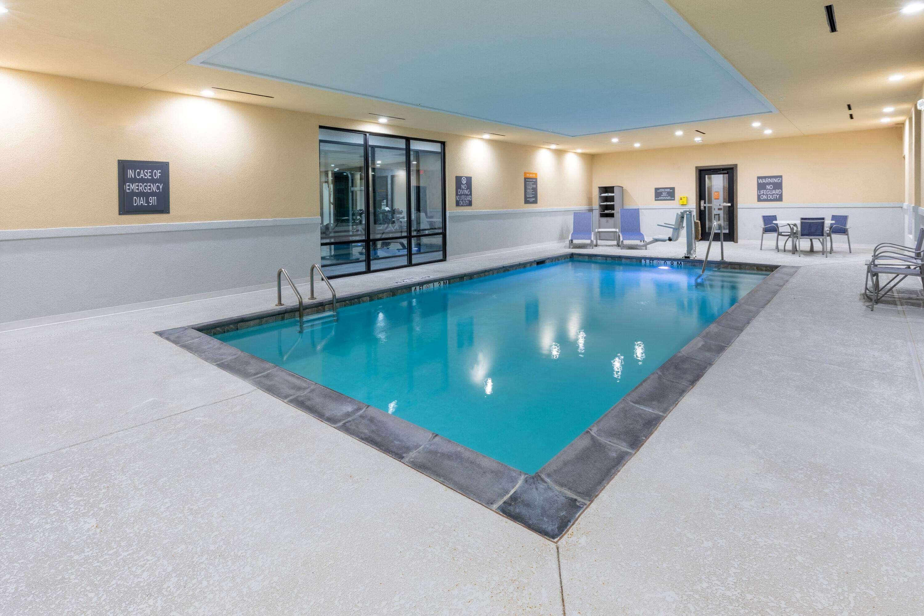 La Quinta Inn & Suites By Wyndham Dallas - Frisco Stadium Extérieur photo