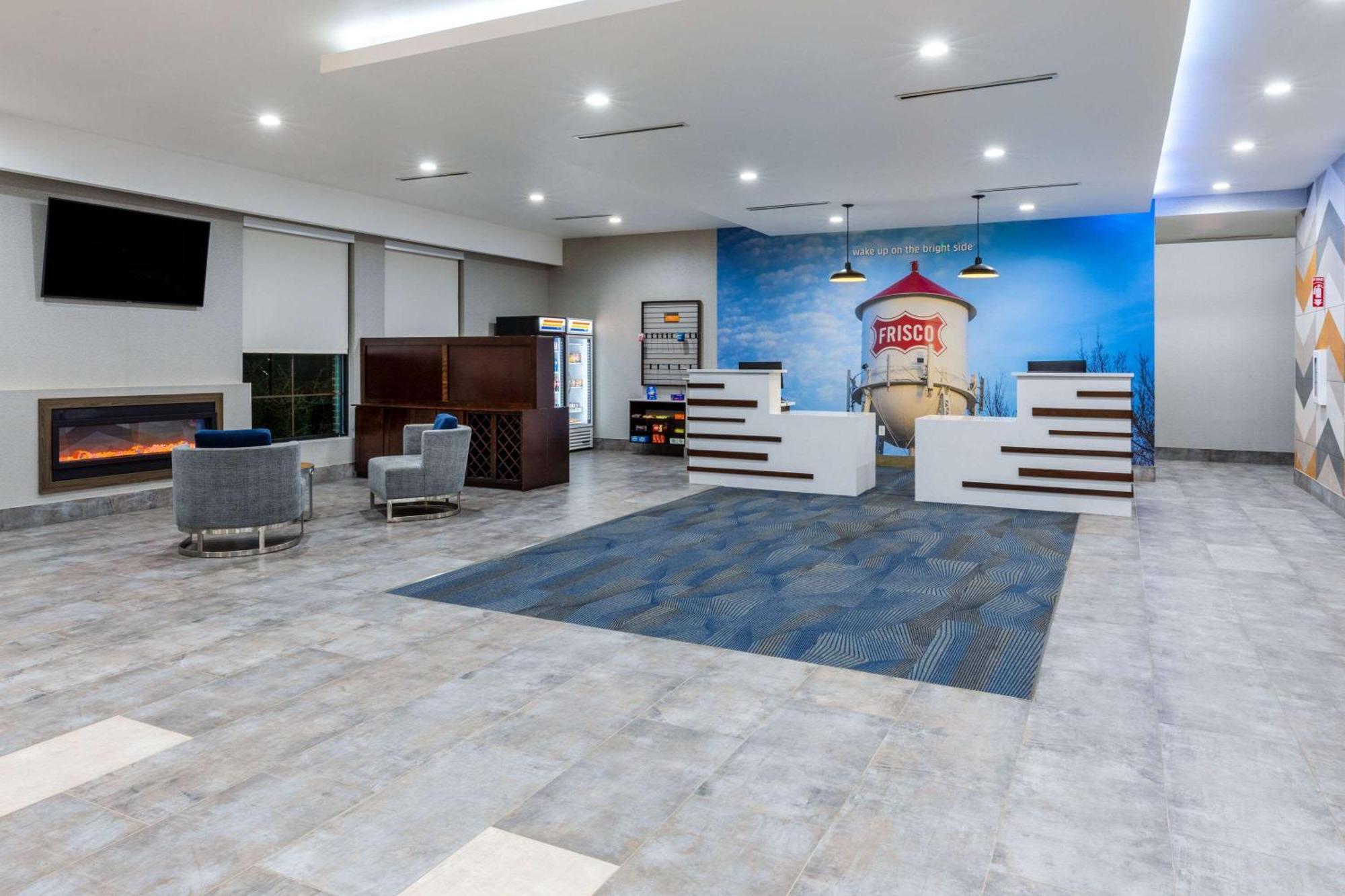La Quinta Inn & Suites By Wyndham Dallas - Frisco Stadium Extérieur photo